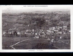 ANTIGNAC (15) VILLEN & KIRCHE in Luftaufnahme 1938 - Bild 1 von 2