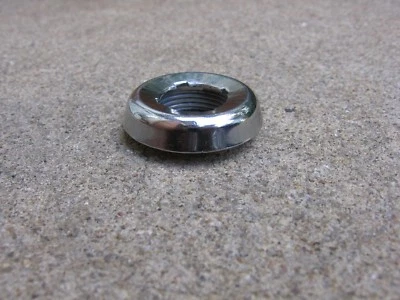 68 Ford Lincoln Mercury Mustang T-Bird Cougar Torino Mavrick Remoto Espejo Tuerca Foto 1 de 4