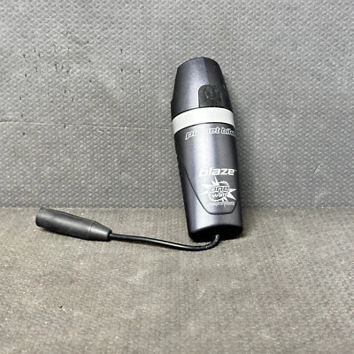 Faro de luz Planet Bike Blaze de 1 vatio con cable con conector de batería Foto 1 de 4