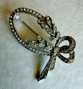 Signed BELLINI Vintage BROOCH Pin Rhinestone Costume Jewelry NICE 1.5" - Picture 1 of 11