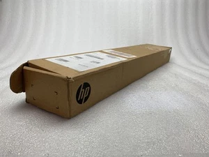 J9583A HPE X410 Universal 4-Post Rack Mounting Kit - New In Box - Afbeelding 1 van 6