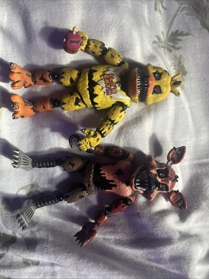 Figura de acción articulada Nightmare Foxy Five Nights at Freddy’s FNAF Foto 1 de 4