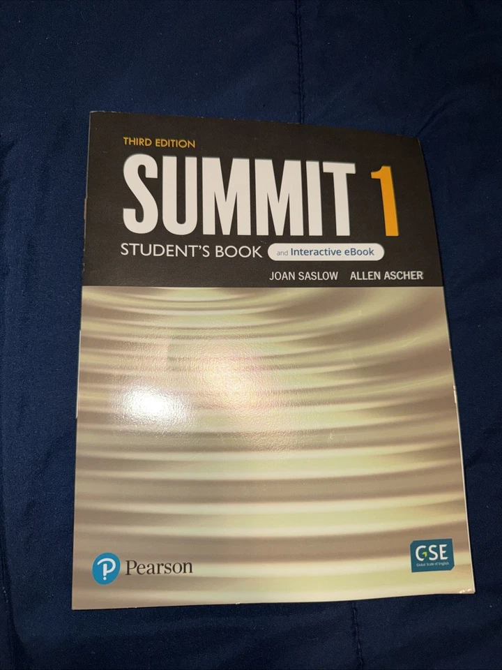 SUMMIT 1 Third edition student’s book and interactive book - Image 1 of 1