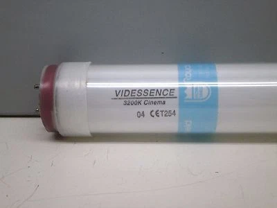 2 pack Videssence 3200K Cinema Fluorescent Lamp Light Bulb F20T12 Safety Shield - Image 1 of 2