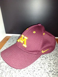 U of M Minnesota Golden Gophers Nike Swoosh Hat. Sz L. Nike Legacy91 Dryfit NCAA - Picture 1 of 7