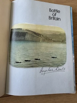 Battle of Britain by Len Deighton Hardback Book Signed Douglas Bader - Image 1 of 3