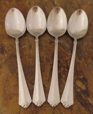 Oneida Juilliard Cube Set of 4 Teaspoons Spoons Stainless Flatware 6 inch Lot S - Image 1 of 4