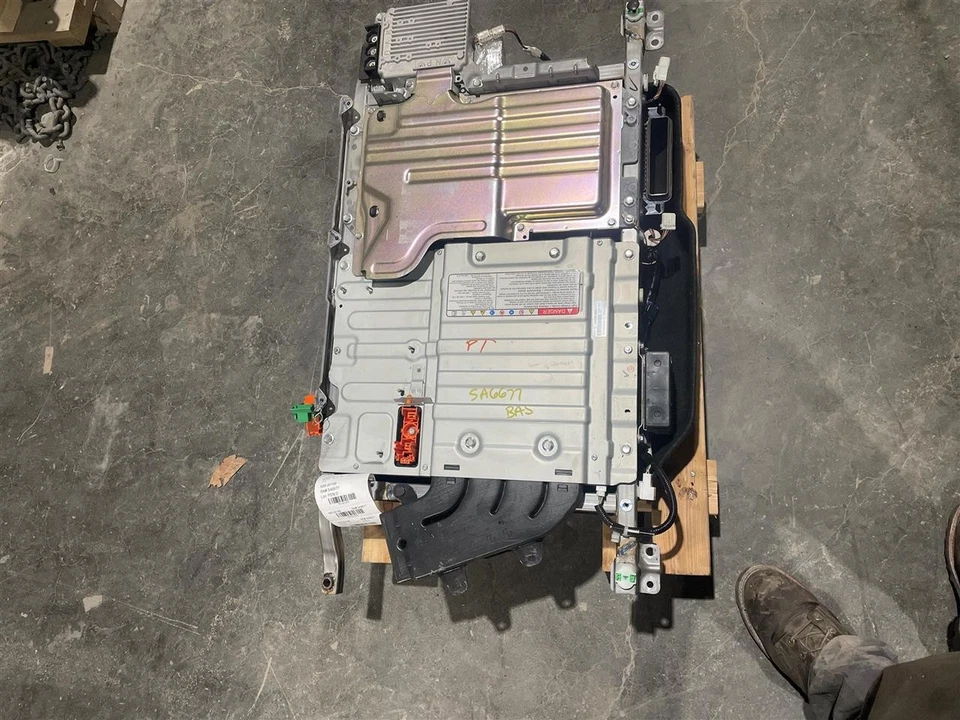 Used Vehicle Battery fits: 2014 Subaru Xv crosstrek hybrid vehicle Grade A Foto 1 de 4