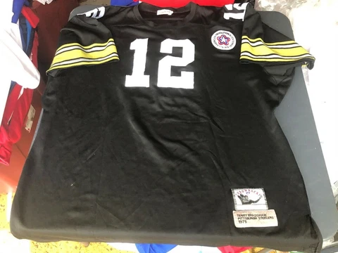 Mitchell Ness Throwbacks 1975 Terry Bradshaw Steelers Jersey  Size 56 Cover