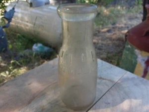 Vintage "Comalac" geprägte Glas Milchflasche Milchviehbetrieb Cali Werbung Sammeln - Bild 1 von 4