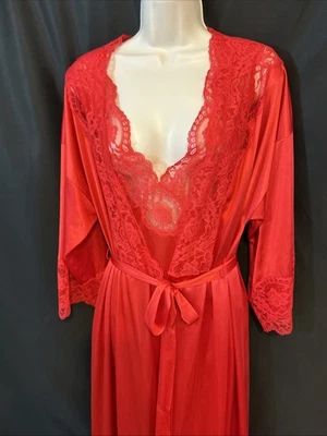 Vtg Vanity Fair Nightgown & Robe ￼Christmas Red Med Stunning Beautiful Lingerie - Image 1 of 4