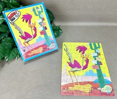 Vintage “Beep Beep” The Road Runner - Complete 99 pcs Jigsaw Puzzle - 1968 - Image 1 of 4