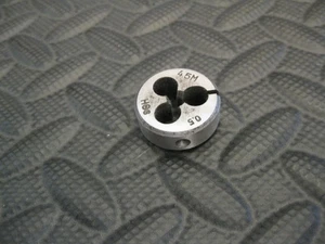 M4.5 x 0.5 Round Split Adjustable Thread Die 1" HSS Unbranded - Picture 1 of 2