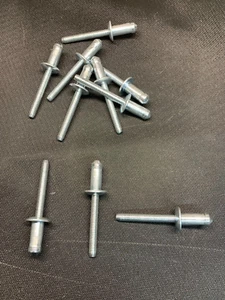 10-Auveco 21286 Specialty Rivet for Ford & Mercedes Benz, Steel on Steel - Foto 1 di 2