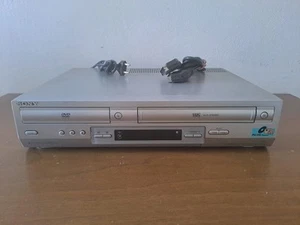 Sony SLV-D910 DVD VHS VIDEOREGISTRATORE Combinato FUNZIONANTE - Imagen 1 de 7