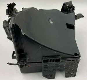 2010-2014 Subaru Legacy Fuse Box Relay Module Block Relay OEM B02B57002 - Picture 1 of 12