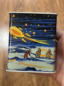 RARE VNTG 1948-50 OUTER SPACE ROBOT ASTRONAUT SPACESHIP TIN LITHO COIN BANK - Picture 1 of 8