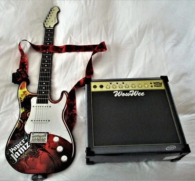 WOOWEE PAPER JAMZ GUITAR W/ AMPLIFIER SPEAKER & CABLE. TESTED AND WORKING. - Image 1 of 4