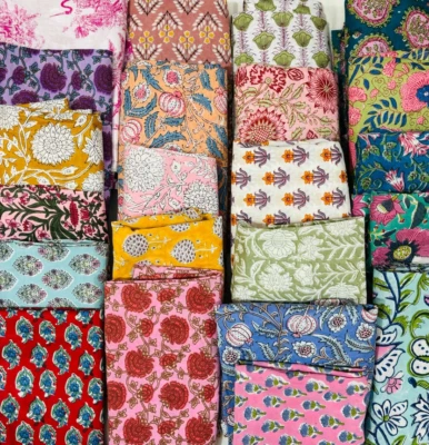 100 piece pre cut charm pack 5" squares scrappy fabric quilt scrap sew cotton - Image 1 of 4