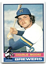 1976 Topps Charlie Moore . Milwaukee Brewers #116