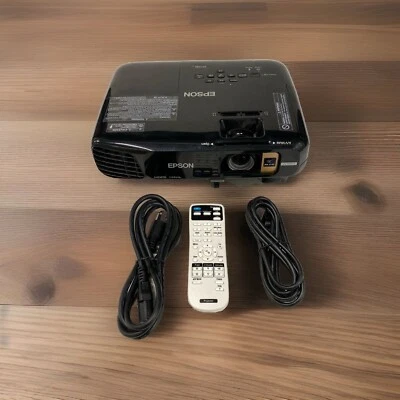 Epson EX7235 3LCD Projector 3000 ANSI Home Theater - Image 1 of 4