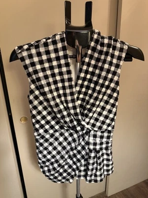 Blusa envolvente Anthropologie Deletta para mujer XS negra guinga sin mangas delfines Foto 1 de 4