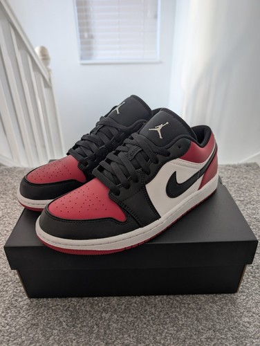 Jordan 1 punta bassa UK 8 NUOVO
