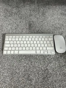 Genuine Apple Magic Keyboard & Mouse Uk Layout Wireless Bluetooth Connectivity - Picture 1 of 9
