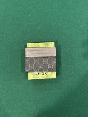 Tarjetero Gucci de cuero Foto 1 de 3