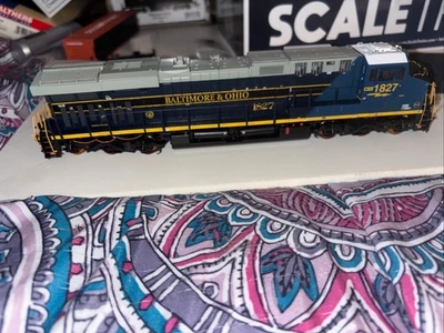 Scale trains HO Scale GE ES44AH CSX Baltimore And Ohio Heritage Scheme - Image 1 of 4