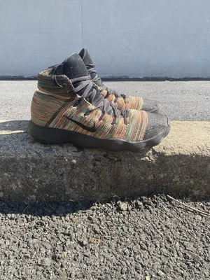 Nike Hyperdunk 2017 Flyknit - Image 1 of 4