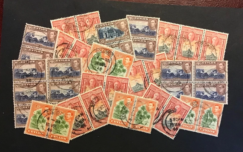 Stock CEYLON de usados KGVI tipos pictóricos - pares, tiras y bloques Foto 1 de 1