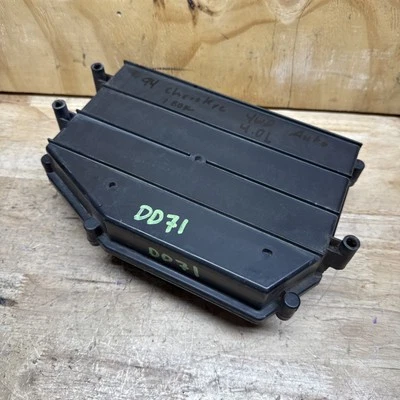 1994-1995 Jeep Grand Cherokee 4.0L ECU ECM PCM Engine Control Module 4WD Auto - Image 1 of 4