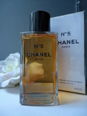 Парфюмированное интенсивное масло для ванны CHANEL No5 редкое Lt Ed 250 мл новое + роскошная подарочная упаковка - Изображение 1 из 4