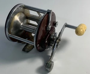 Vintage Penn Peer No. 209 Level Wind Fishing Reel Made In USA - Picture 1 of 12
