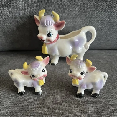💜 Vintage Kitch Elsie the Purple Cow Milk Jug Creamer Salt and Pepper Set 1950s - Image 1 of 4