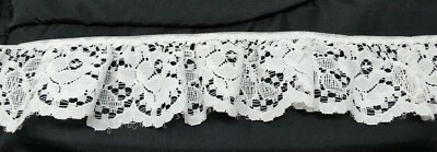Lace Trim Edging White Flower Floral Cute Wedding Craft Fabric 2.75 Yard 2" VTG - Image 1 of 4