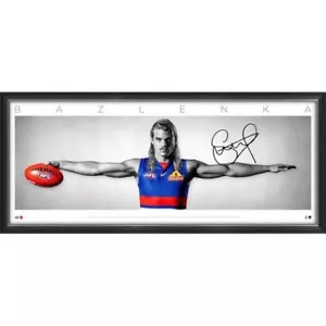 BAILEY SMITH WESTERN BULLDOGS HAND SIGNED FRAMED 'BAZLENKA' OFFICIAL WINGS PRINT - Bild 1 von 1