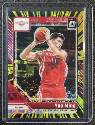 YAO MING 2024-25 DONRUSS OPTIC 226 LEGENDS ELECTRICITY INTERNATIONAL PRIZM 40/75 - Image 1 of 2