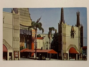 Vintage 1950s Graumans Chinese Theater Souvenir Postcard Hollywood California - Picture 1 of 5