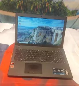 15,6"Zoll ASUS F552E (8GB Ram, AMD A4-5000, 120 GB SSD *** Windows 10) - Bild 1 von 14