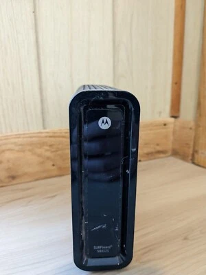 Motorola Surfboard SB6121 Modem (all cables included) - Image 1 of 3
