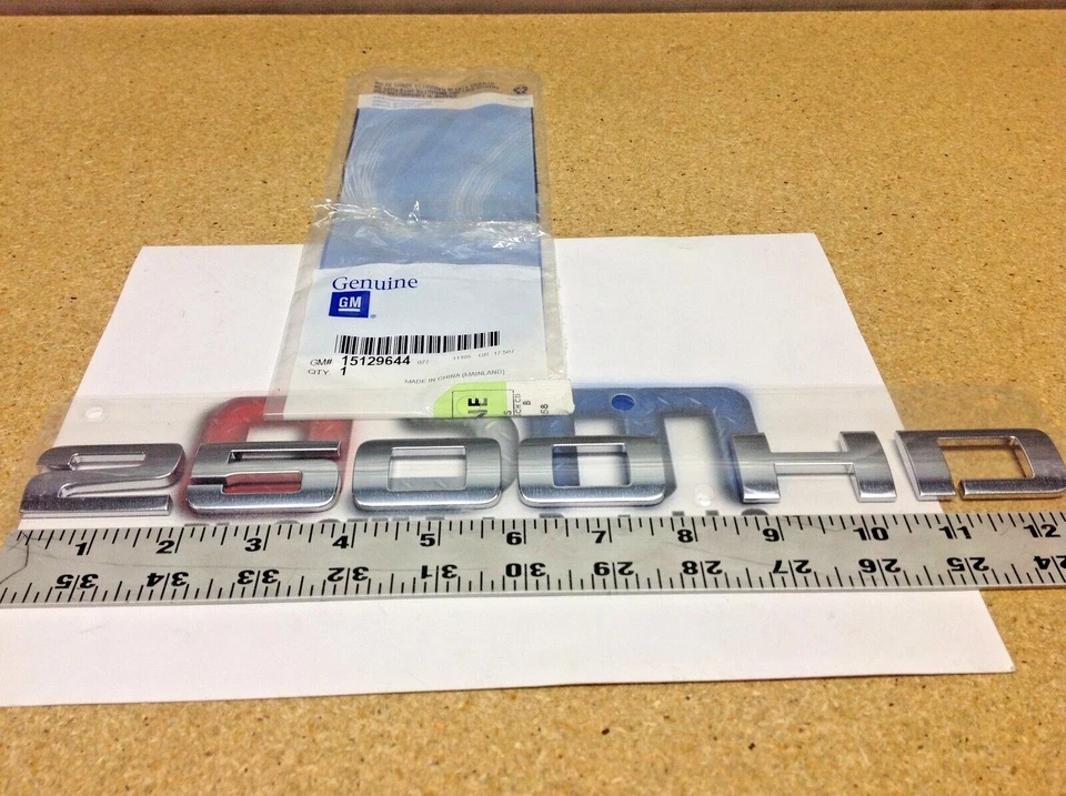 Chevrolet Silverado GMC Sierra RH LH puerta delantera 2500 HD placa emblema Foto 1 de 3