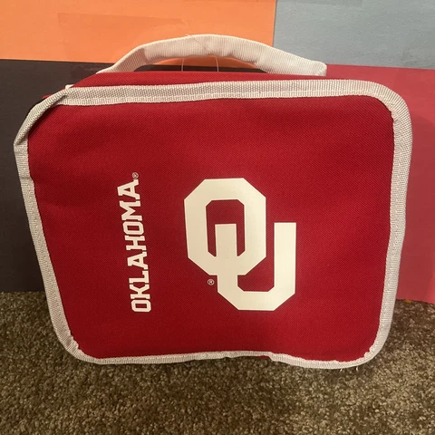 Oklahoma Sooners Lunch Cooler Bag Insulated Lunchbox 10.5x8.5x4 NWT -41 Cover
