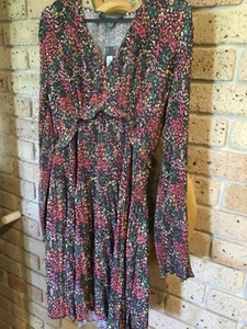 Primark Floral Long Sleeve Dress - Size 10 - BNWT - Picture 1 of 3