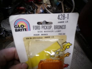 1980-1985 Ford Pickup and Bronco front marker light LH side L top - Picture 1 of 2