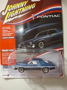 Johnny Lightning- 1973 Pontiac Le Man's GT - Picture 1 of 2