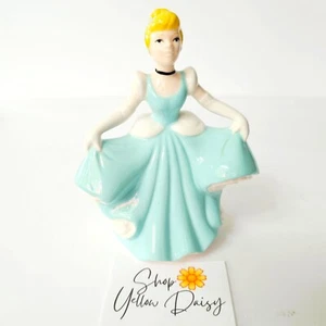Disney Cinderella Prinzessin Keramik Porzellan Figur China - M1108 - Bild 1 von 9