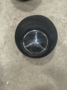 2023-2024 Mercedes-Benz GLE 53 AMG Driver Wheel Airbag OEM 000-860-02-04-9E38 - Picture 1 of 4