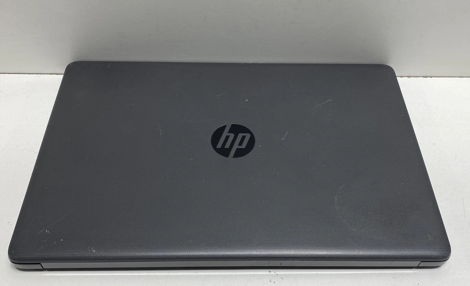 HP 250 G7 15.6" Intel Core i3 7ª Gen. Procesador | Para piezas/reparación Foto 1 de 4